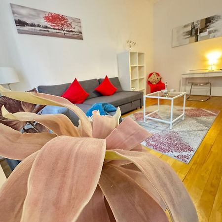 Charming Flat & Balcony Near Central Station L Bg5 Viyana Dış mekan fotoğraf