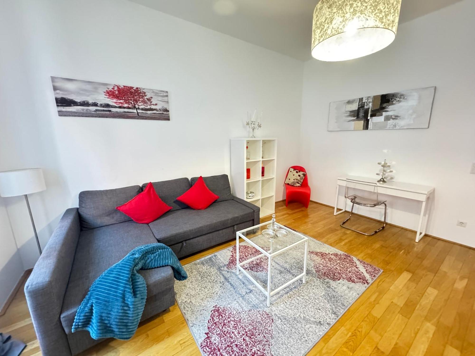 Charming Flat & Balcony Near Central Station L Bg5 Viyana Dış mekan fotoğraf